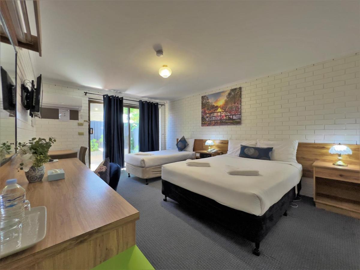 Albury Garden Court Motel Extérieur photo