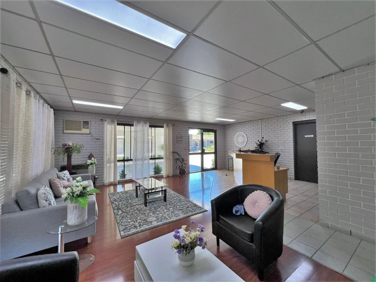 Albury Garden Court Motel Extérieur photo